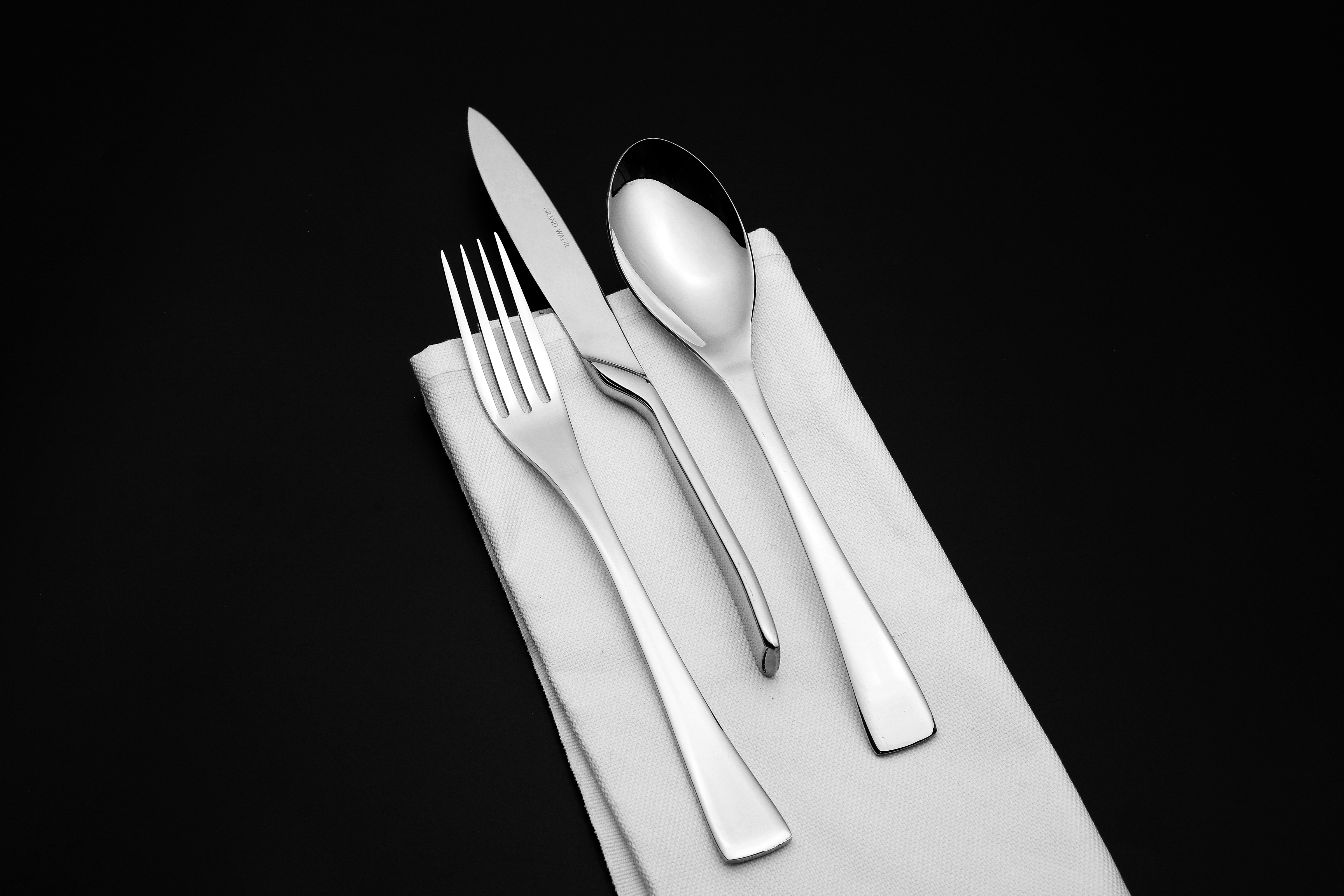 Eclipse 6 Persons Serving Set