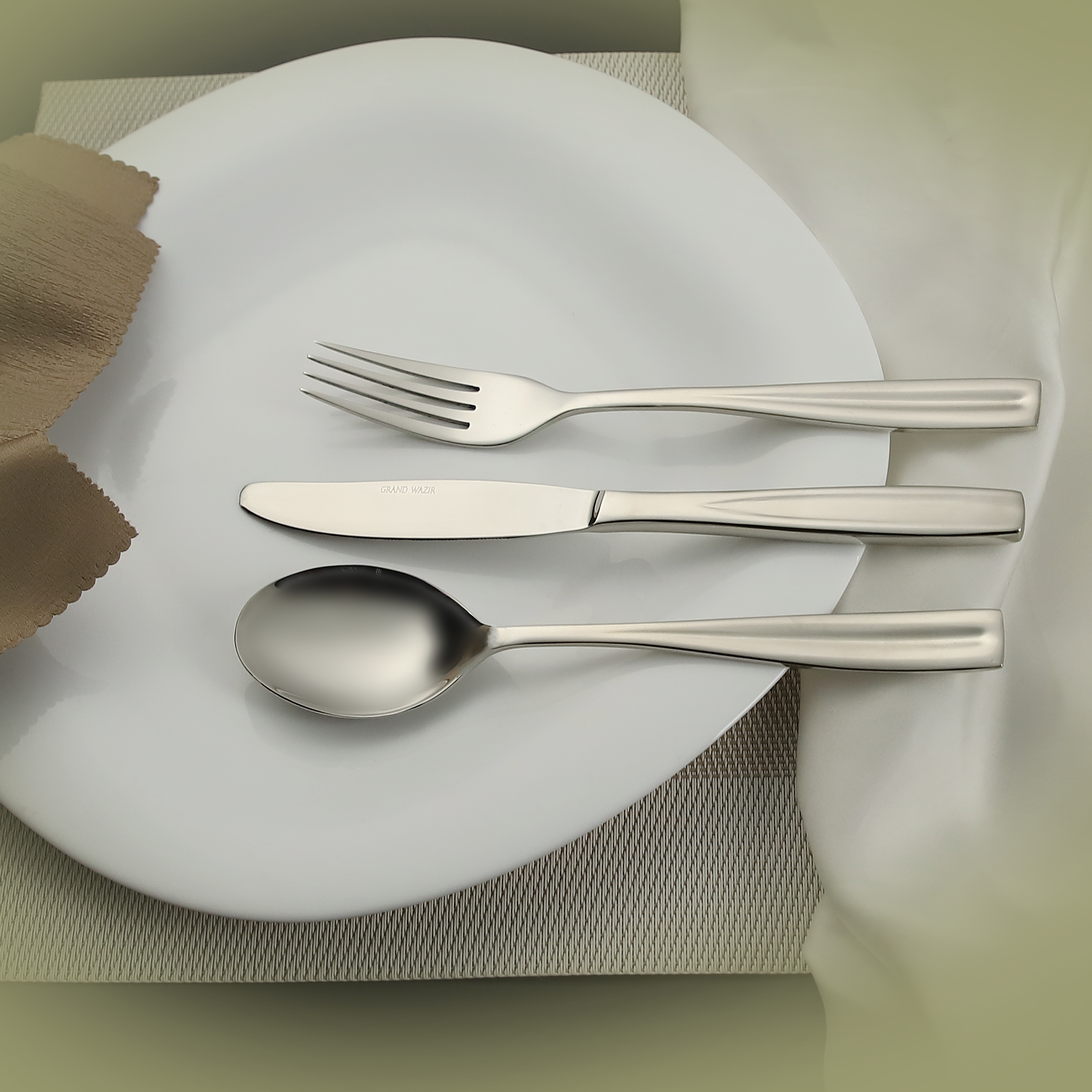 Deluxe Cutlery Set, Heavy Gauge