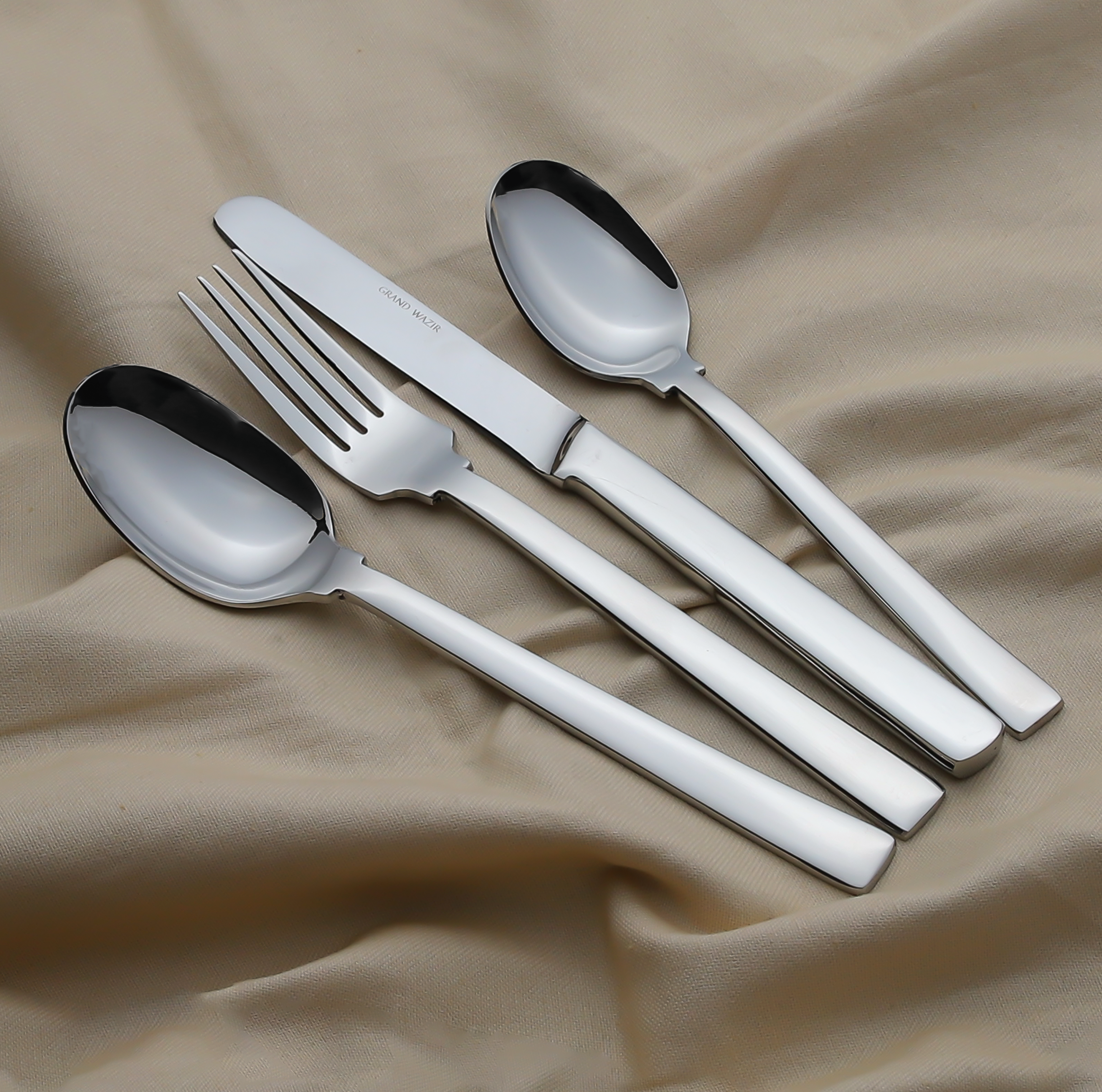 Zena Cutlery Set, 11 Gauge: Elevate Your Dining Experience