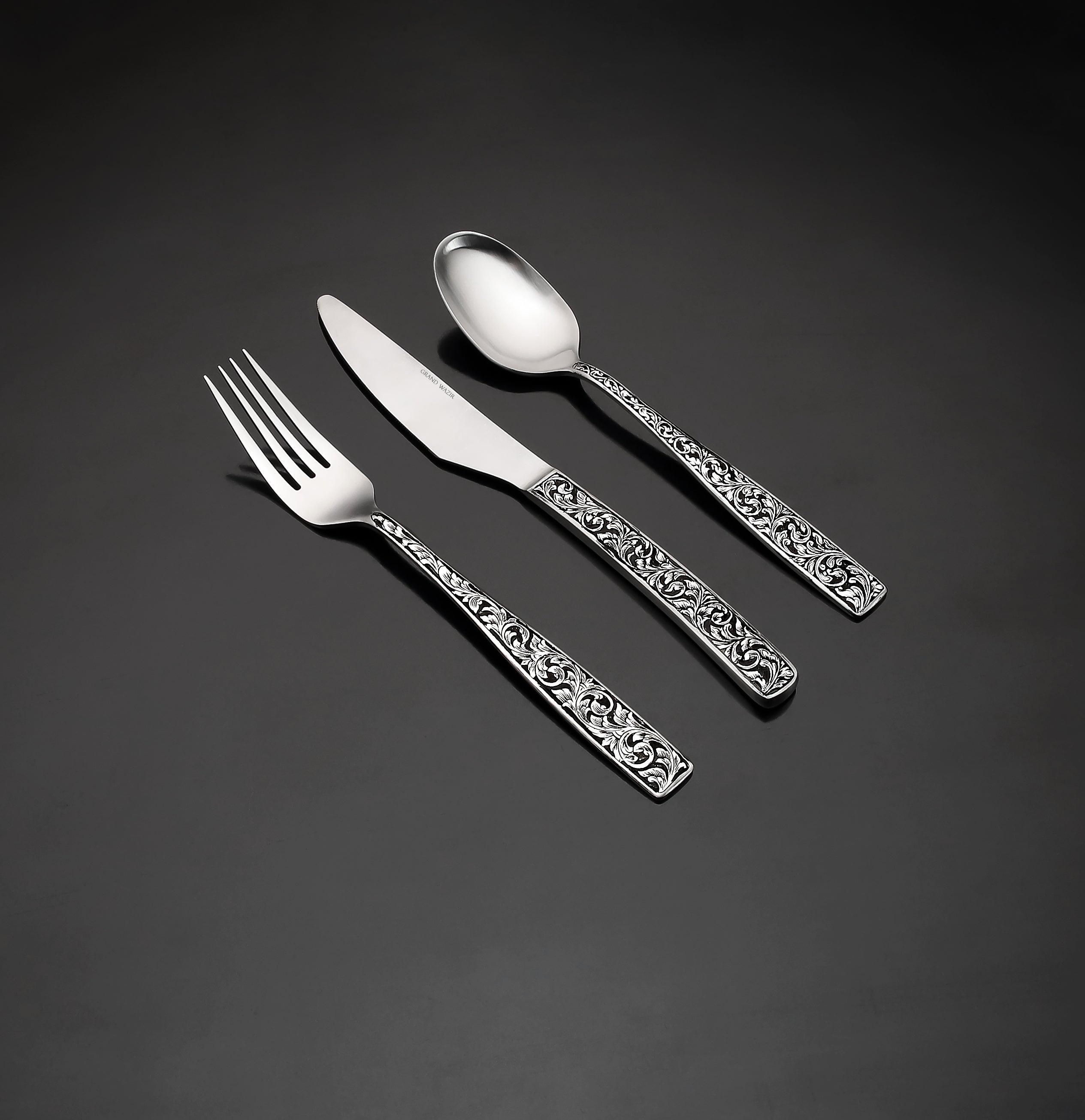 Artisan 4 Persons Serving Set