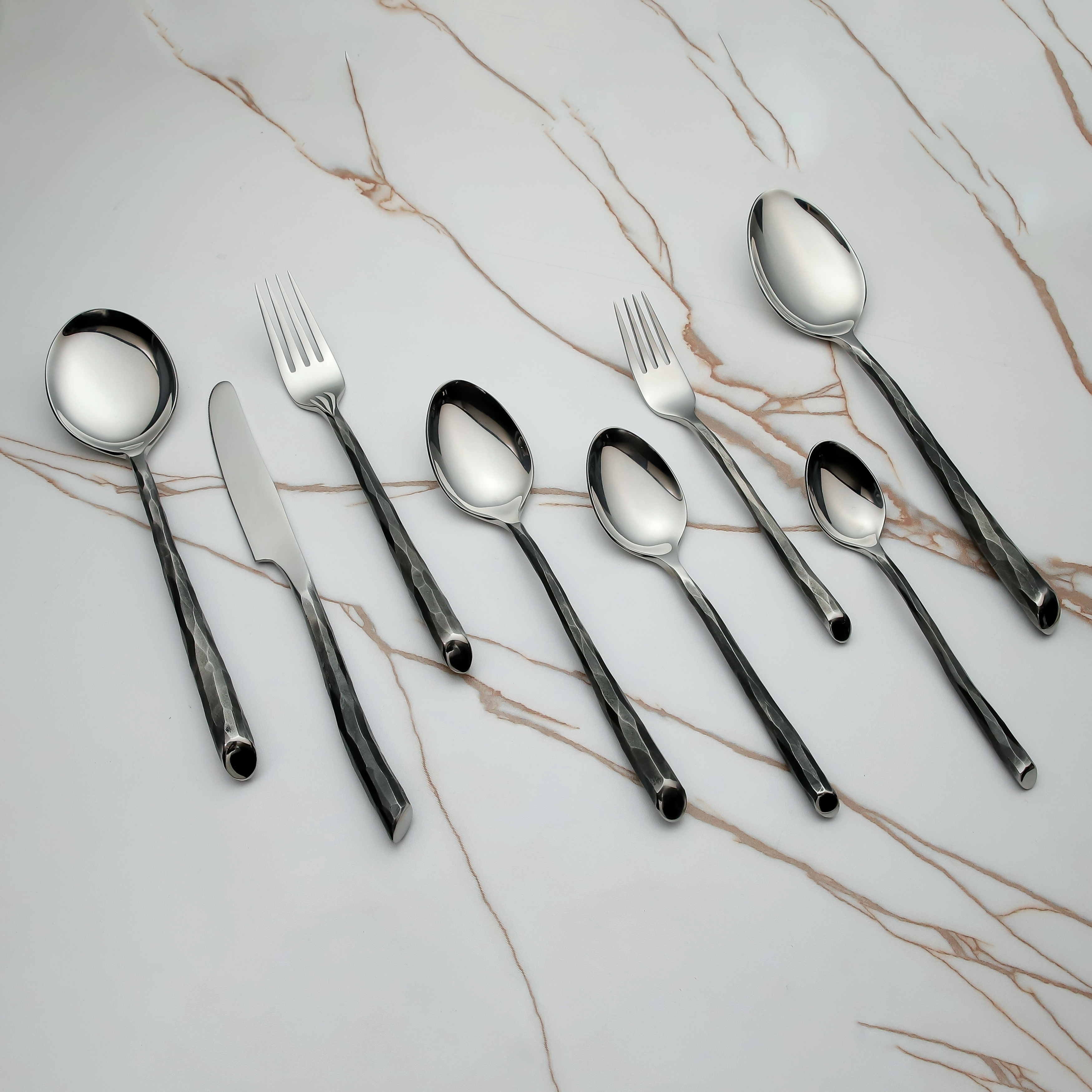 HUNER - SIYAH 8 PERSONS SERVING SET