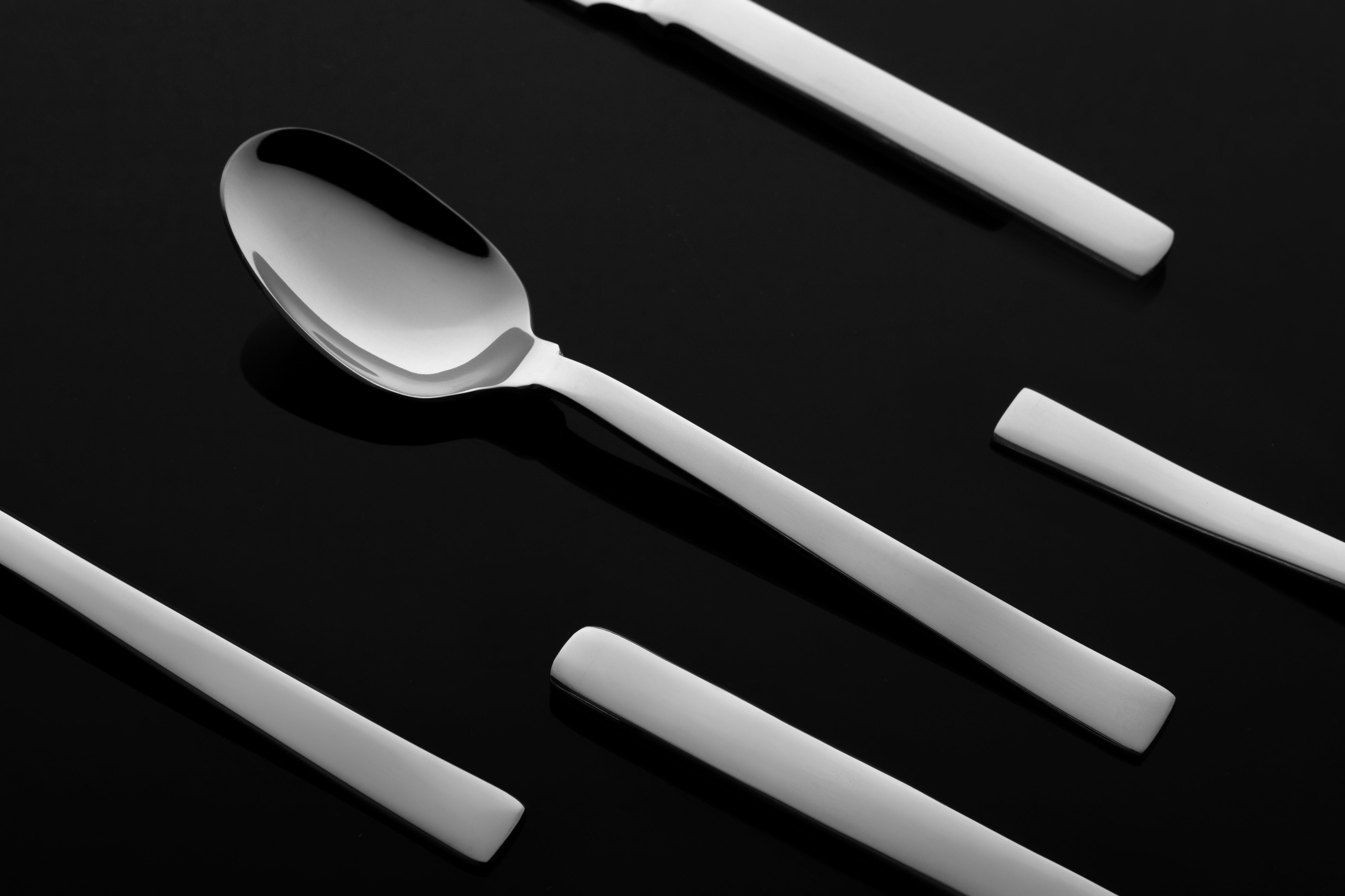 Zena Table Spoon