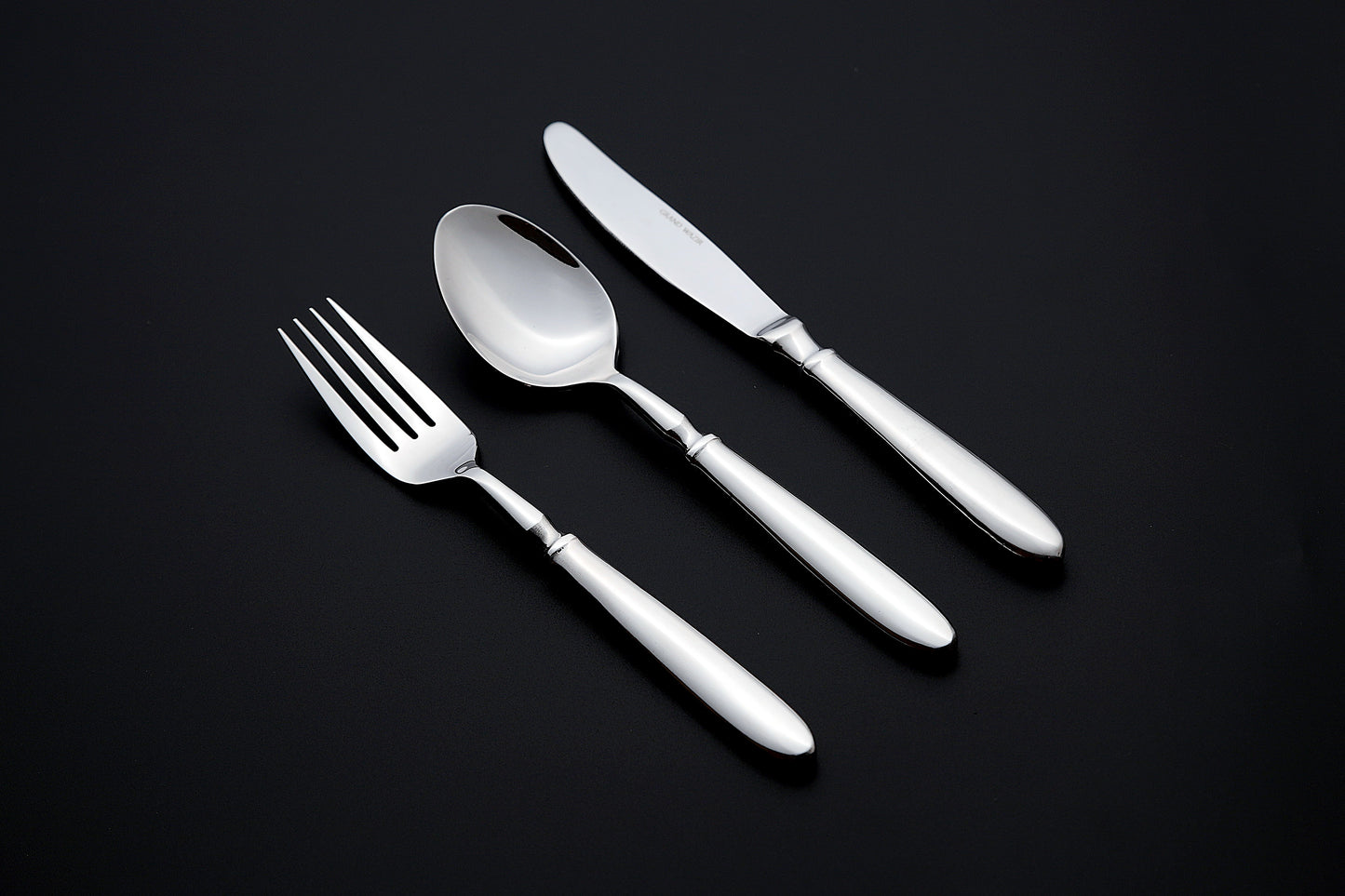 Presto Premium Food-Grade Cutlery Set in 4 Gauge